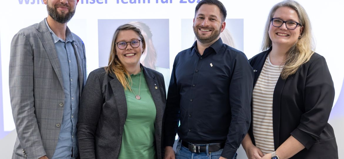 image-18119450599546022