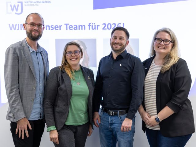 image-18119450599546022